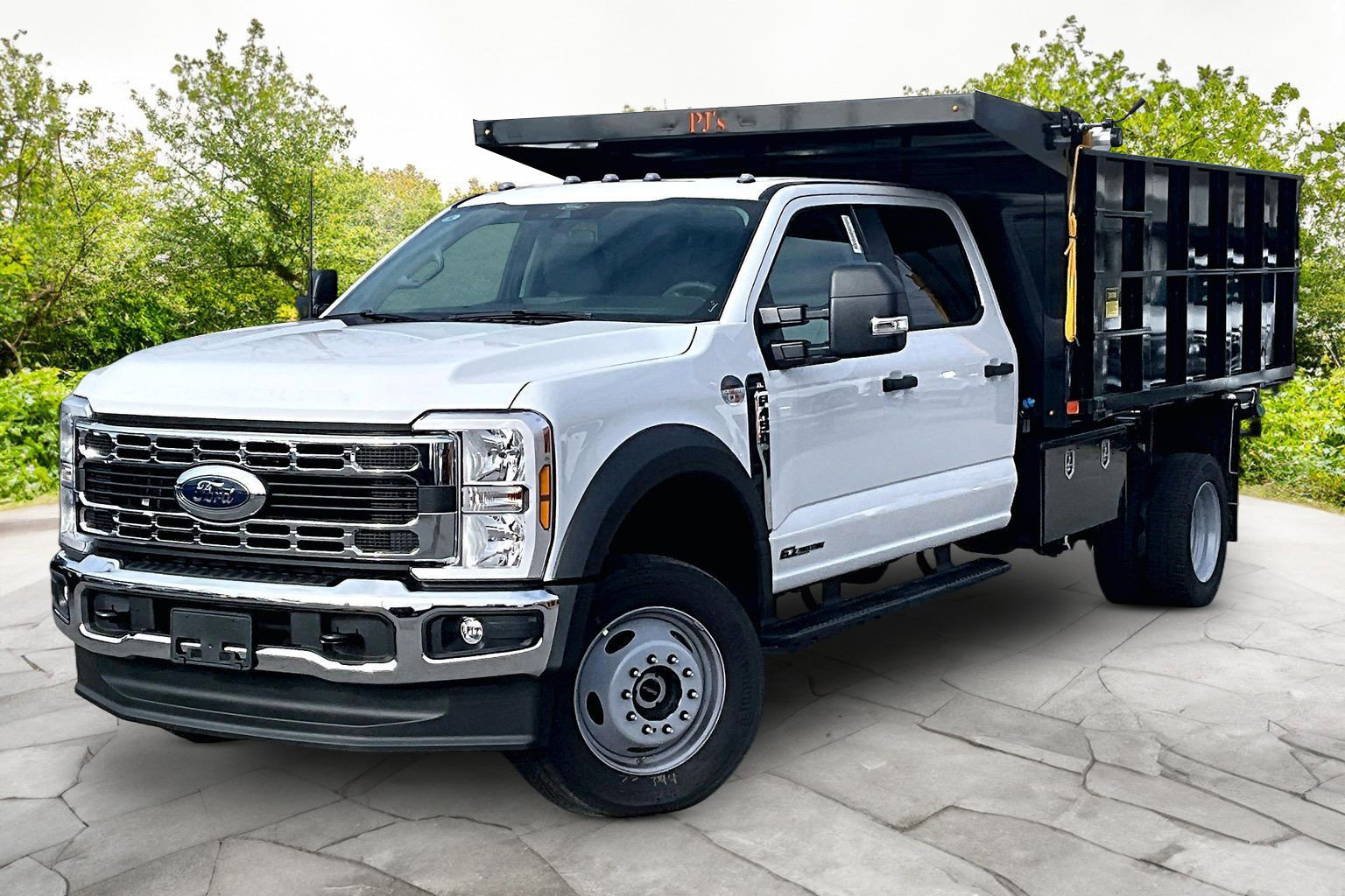 New 2026 Ford F450 XL image 2