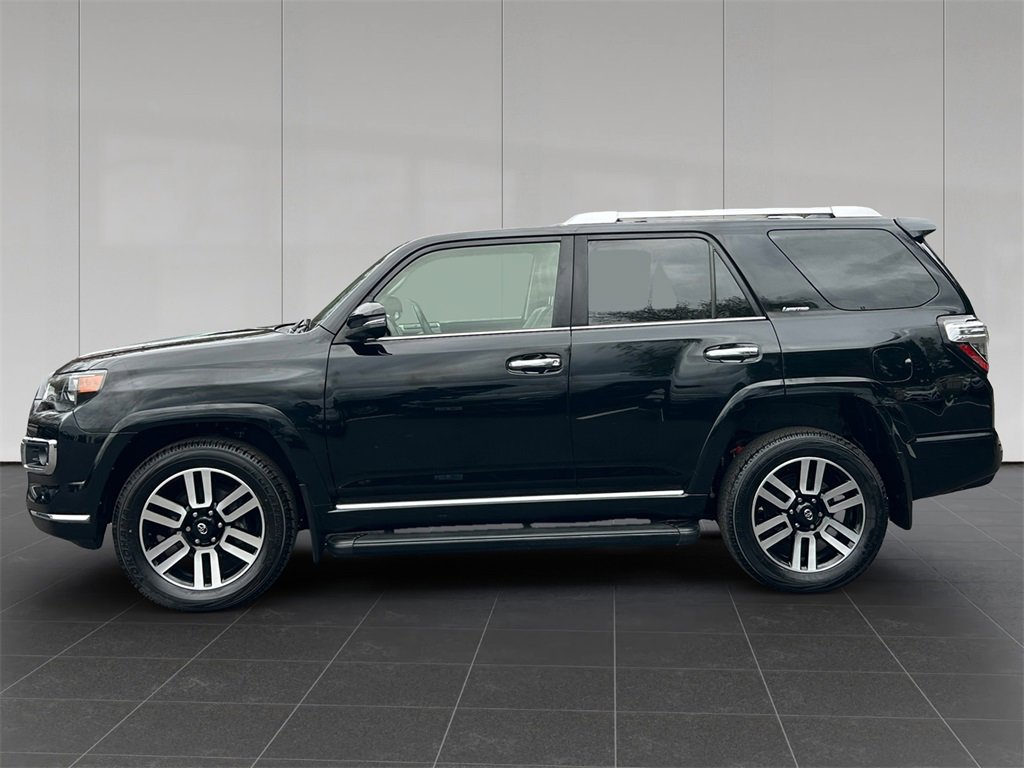 Used 2023 Toyota 4Runner Limited image 2