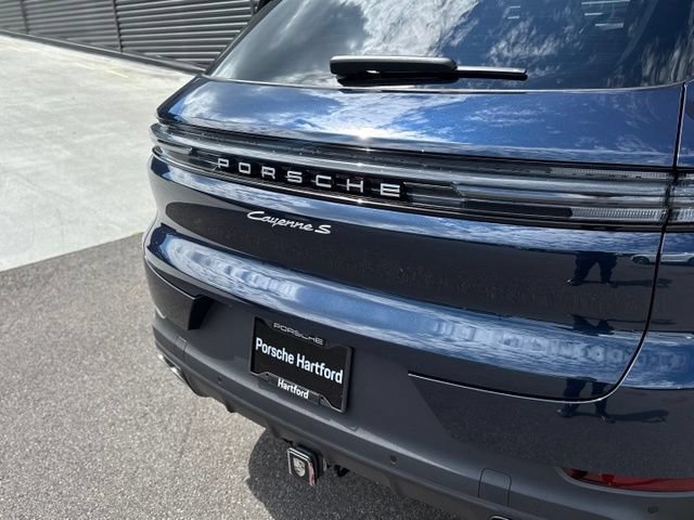 New 2026 Porsche Cayenne S AWD/4WD image 38