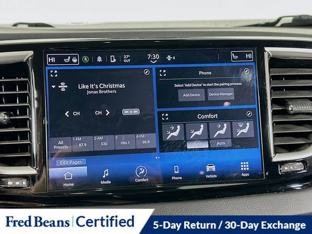 Used 2024 Chrysler Pacifica Touring-L image 24