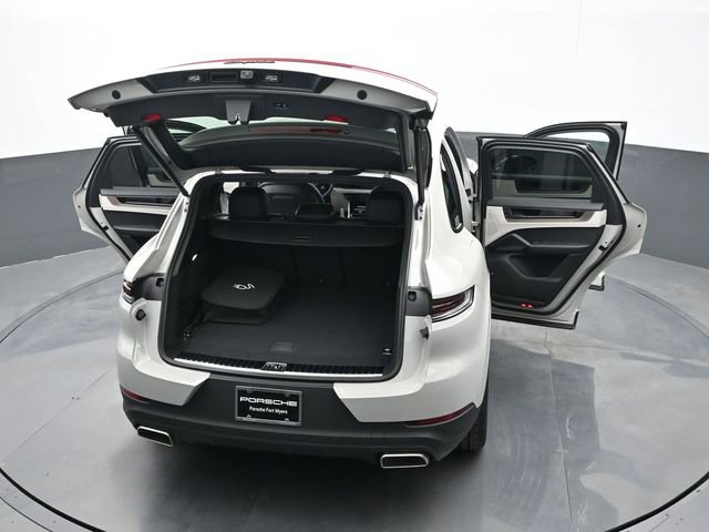 New 2026 Porsche Cayenne E-Hybrid image 28