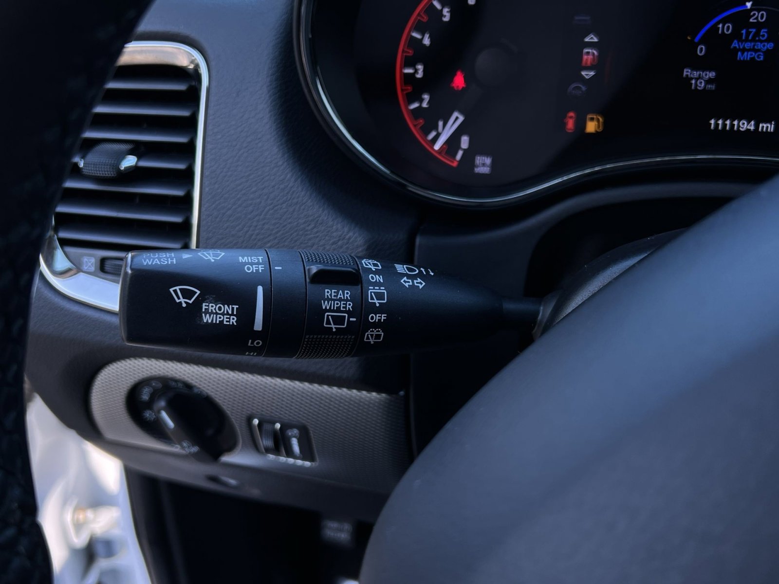Used 2018 Dodge Durango GT AWD/4WD image 26