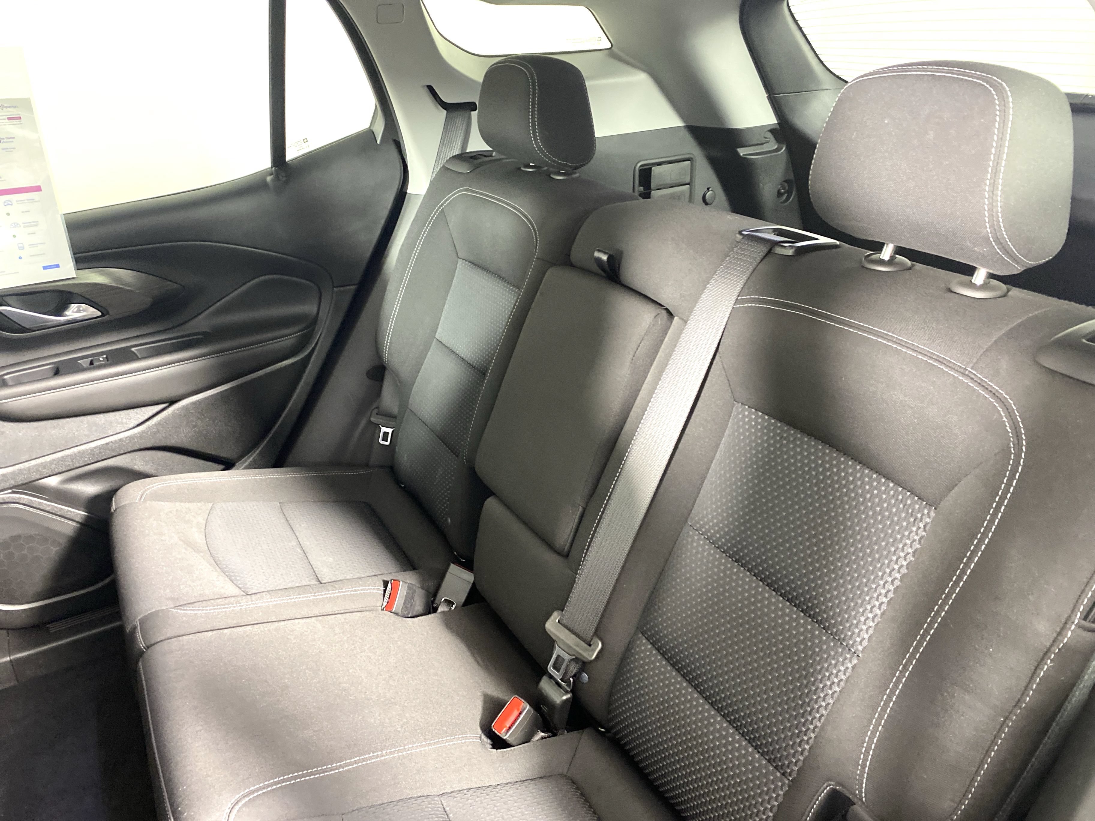 Used 2022 GMC Terrain SLE w/ Driver Convenience Package AWD/4WD image 33