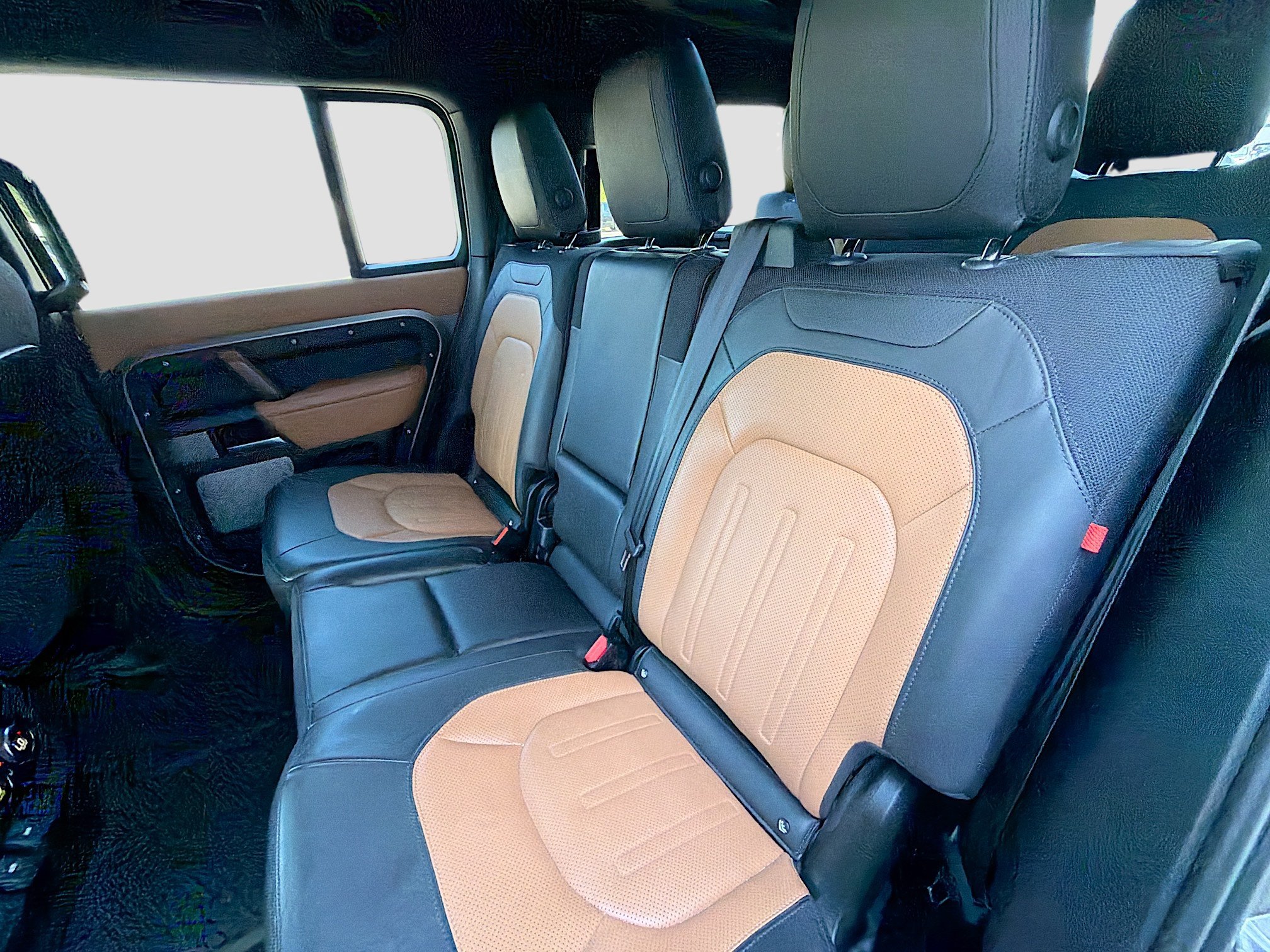 Used 2023 Land Rover Defender 130 X AWD/4WD image 20