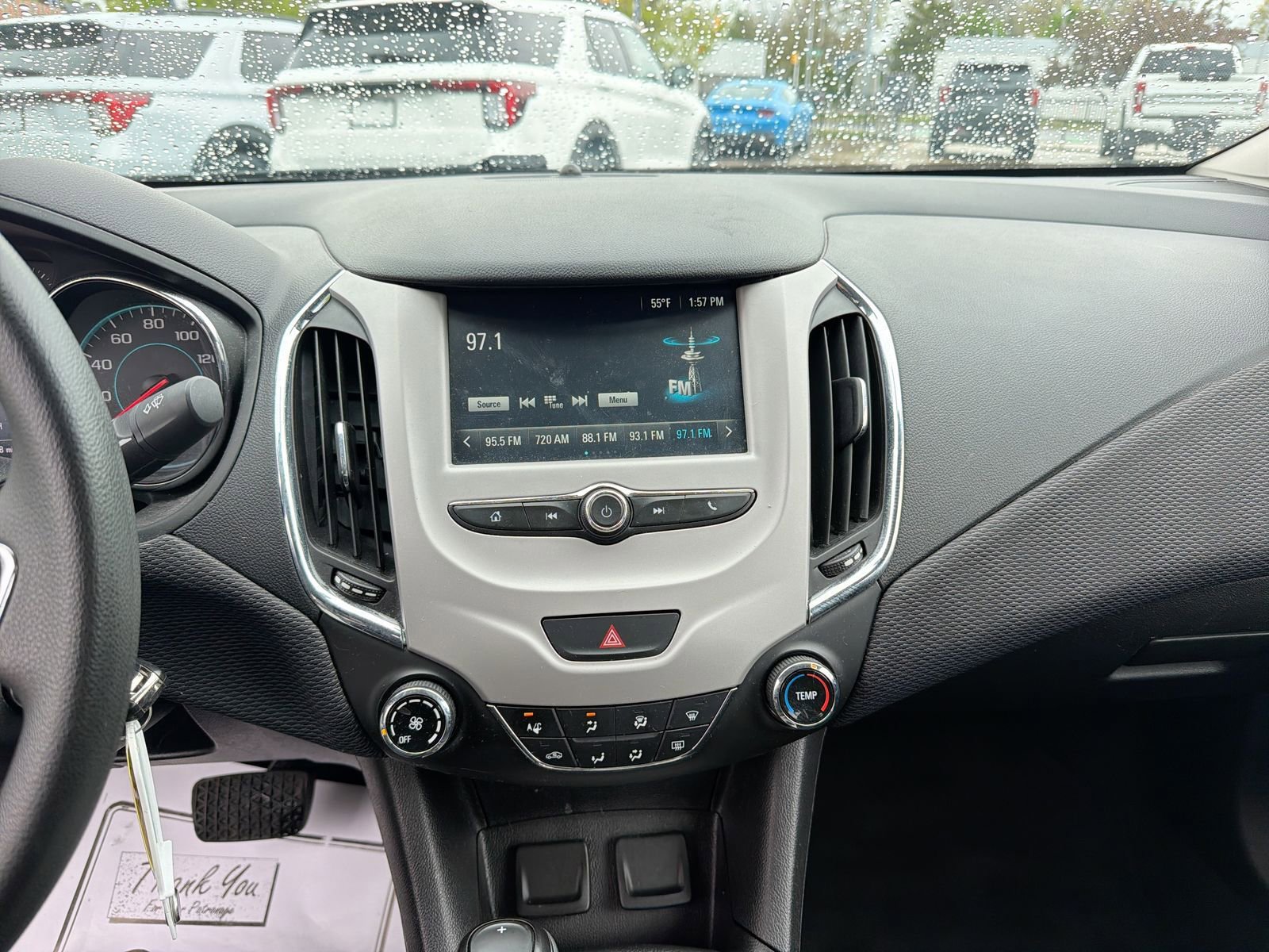 Used 2017 Chevrolet Cruze LS FWD image 29