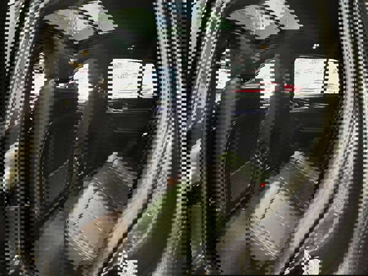 Used 2023 BMW X4 xDrive30i w/ Parking Assistance Package image 31