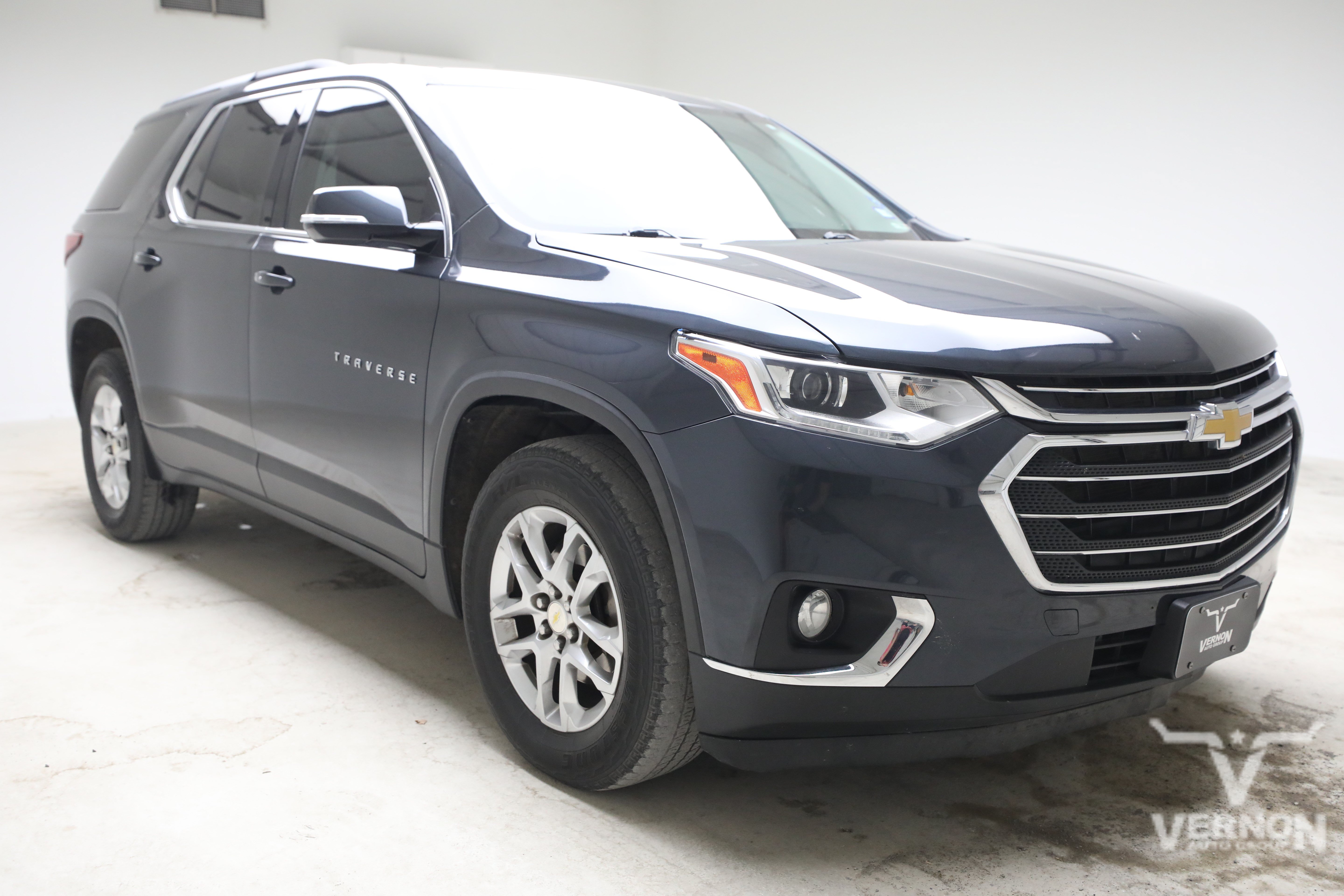 Used 2020 Chevrolet Traverse LT w/ LPO, Floor Liner Package FWD image 6
