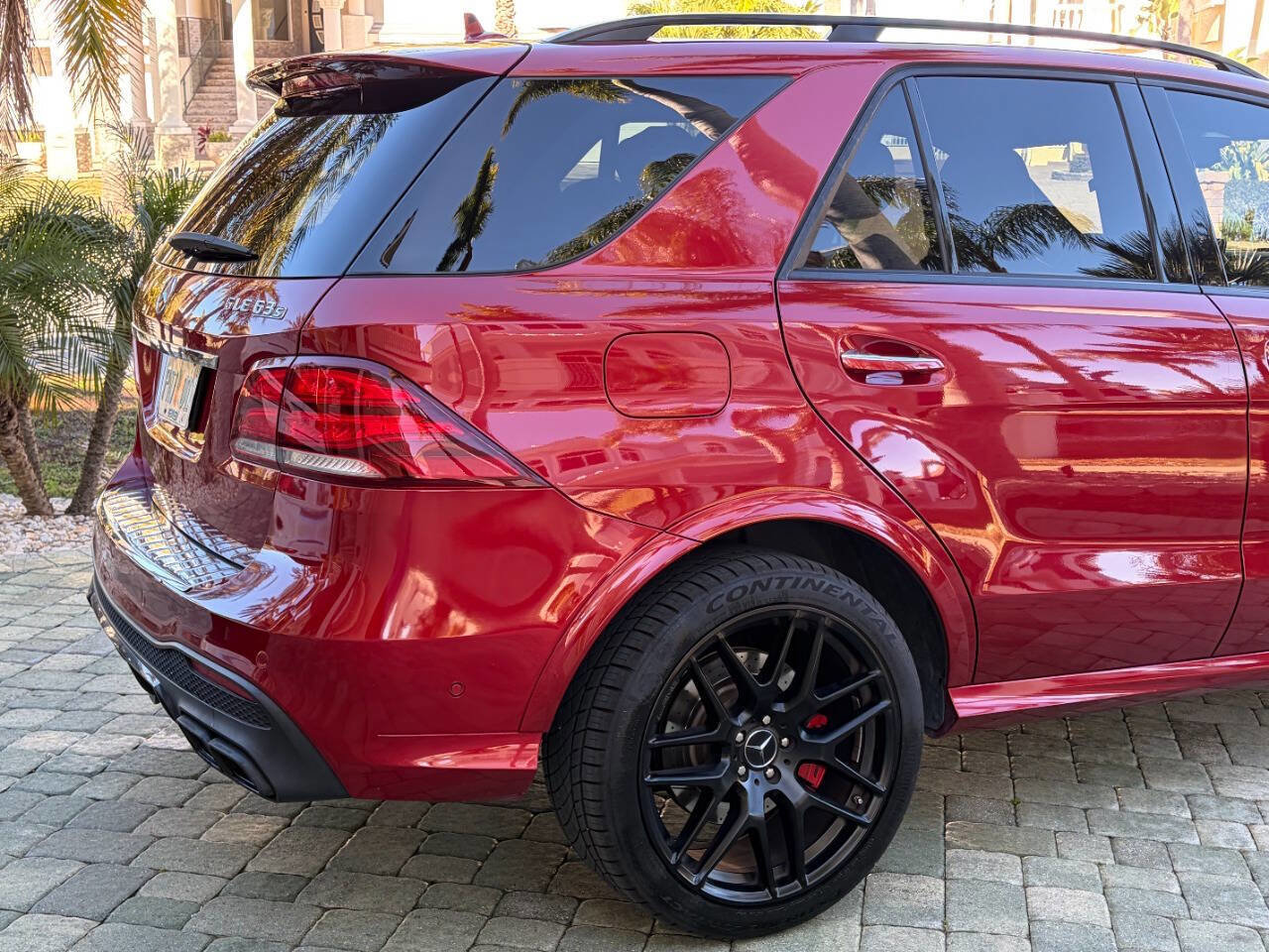 Used 2016 Mercedes-Benz GLE 63 AMG S w/ Driver Assistance Package image 7