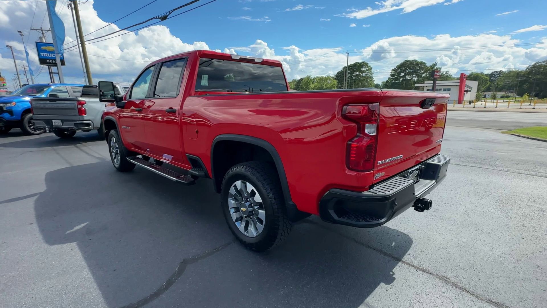 Used 2024 Chevrolet Silverado 2500 Custom w/ Custom Value Package AWD/4WD image 6