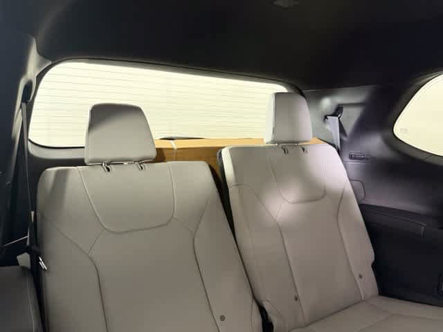 New 2026 Lexus TX 350 AWD image 31