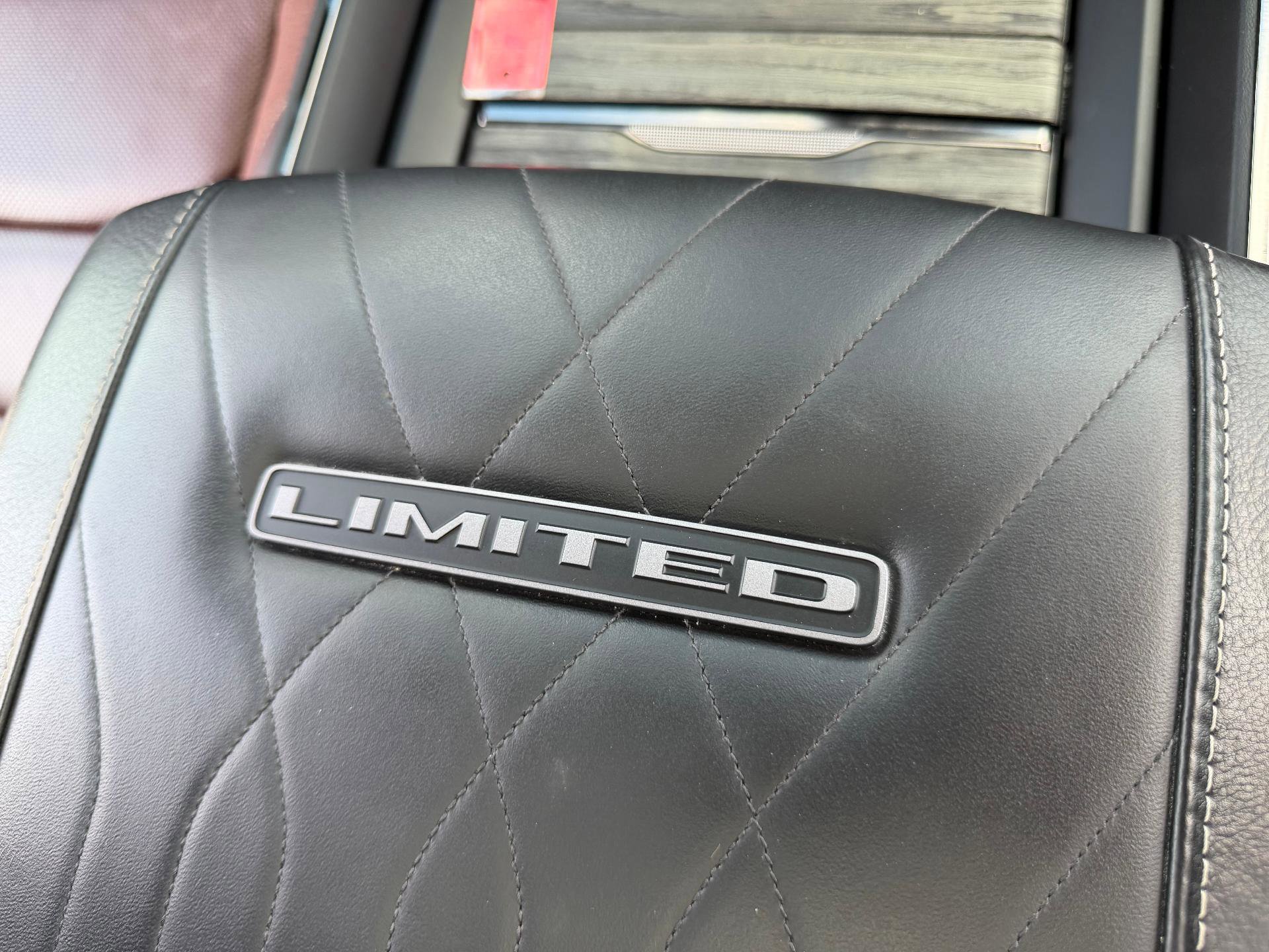 Used 2025 RAM 1500 Limited AWD/4WD image 44