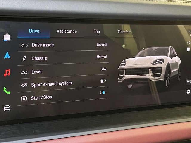 New 2026 Porsche Cayenne GTS AWD/4WD image 32