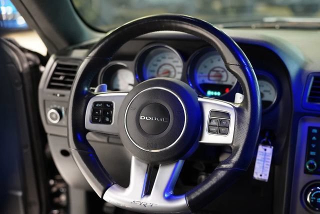 Used 2013 Dodge Challenger SRT8 w/ Harman Kardon Audio Group RWD image 23