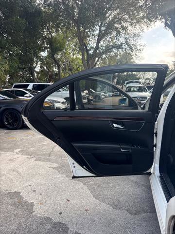 Used 2010 Mercedes-Benz S 550 image 31