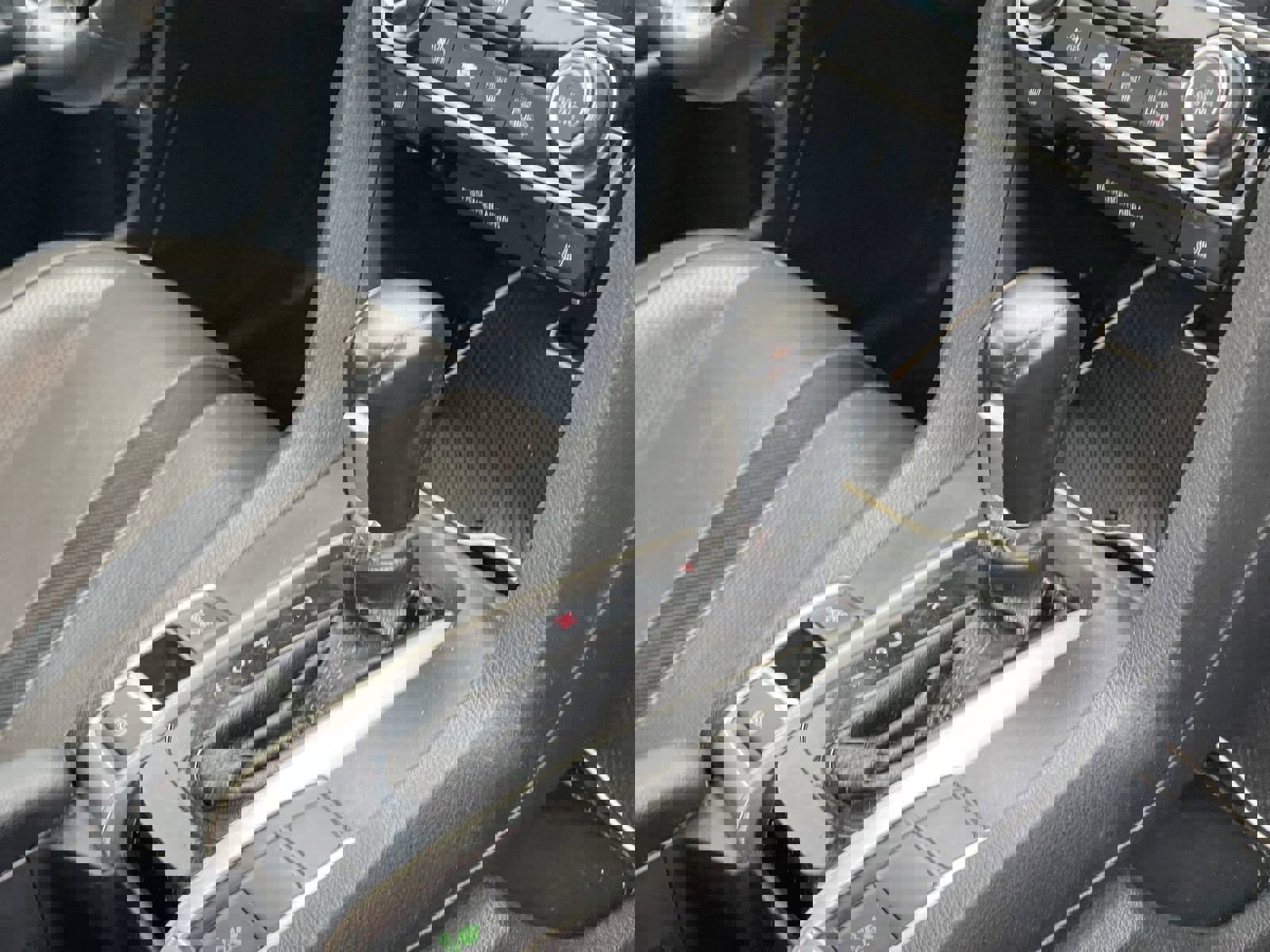 Used 2017 Honda Civic Touring image 8