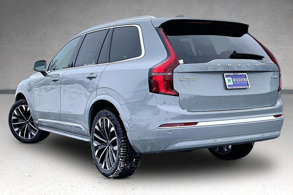 New 2026 Volvo XC90 T8 Plus w/ Protection Package Premier AWD/4WD image 3
