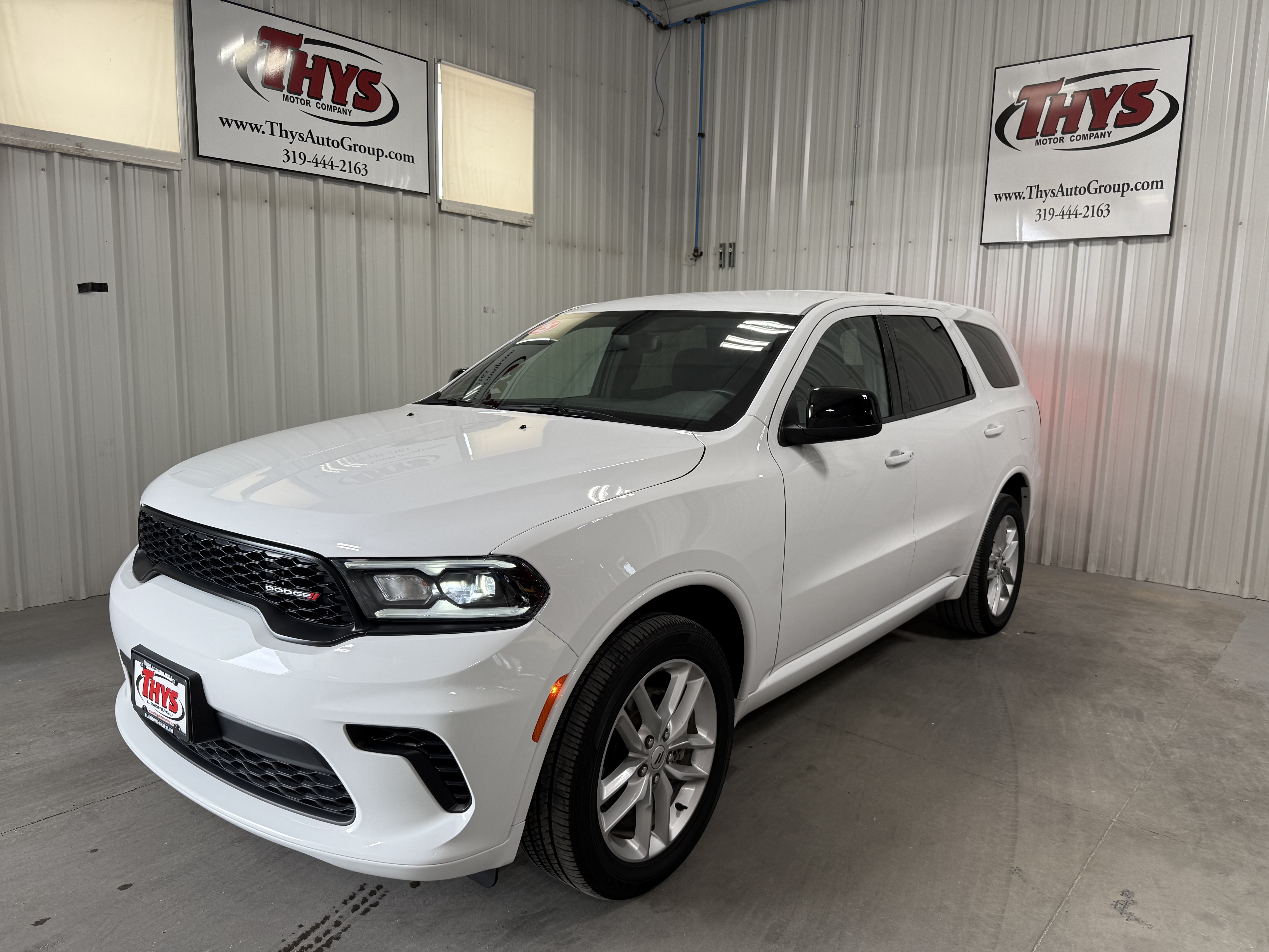 Used 2025 Dodge Durango GT w/ Trailer Tow Group IV AWD/4WD image 16
