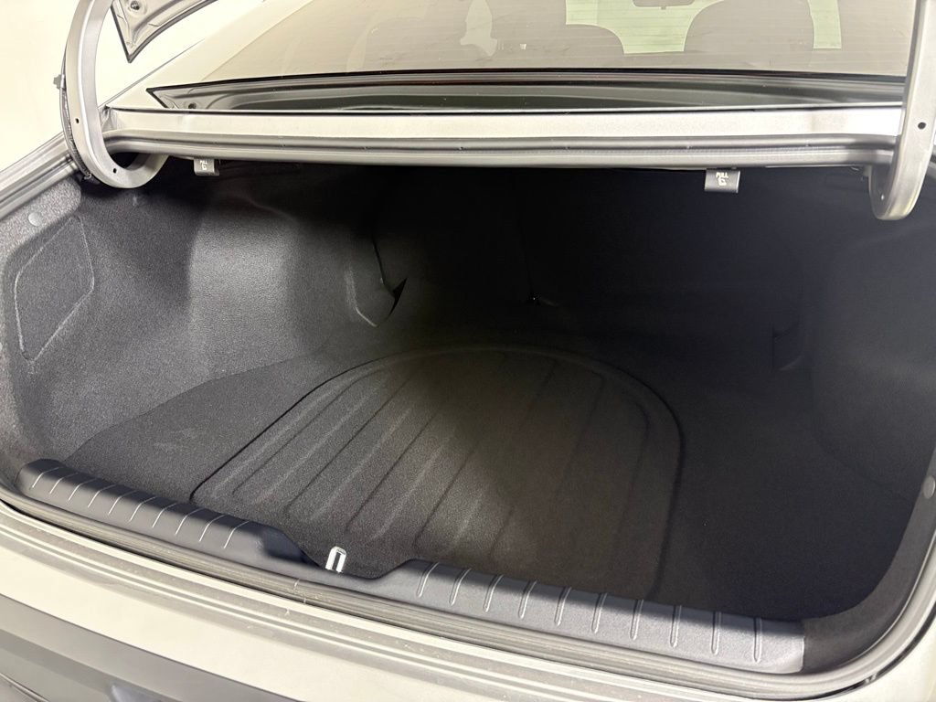 New 2026 Kia K4 FWD image 18