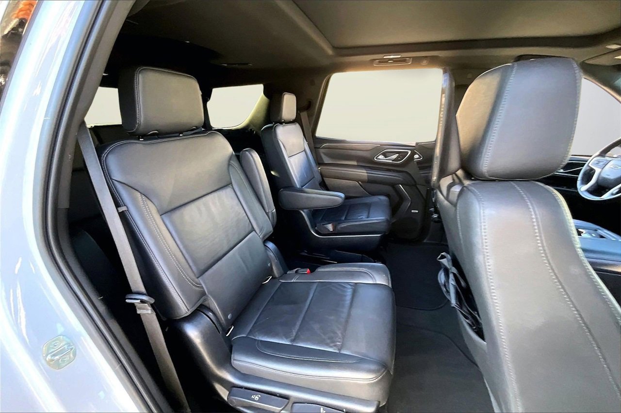 Used 2021 Chevrolet Tahoe Z71 w/ Rear Media and Nav Package image 24