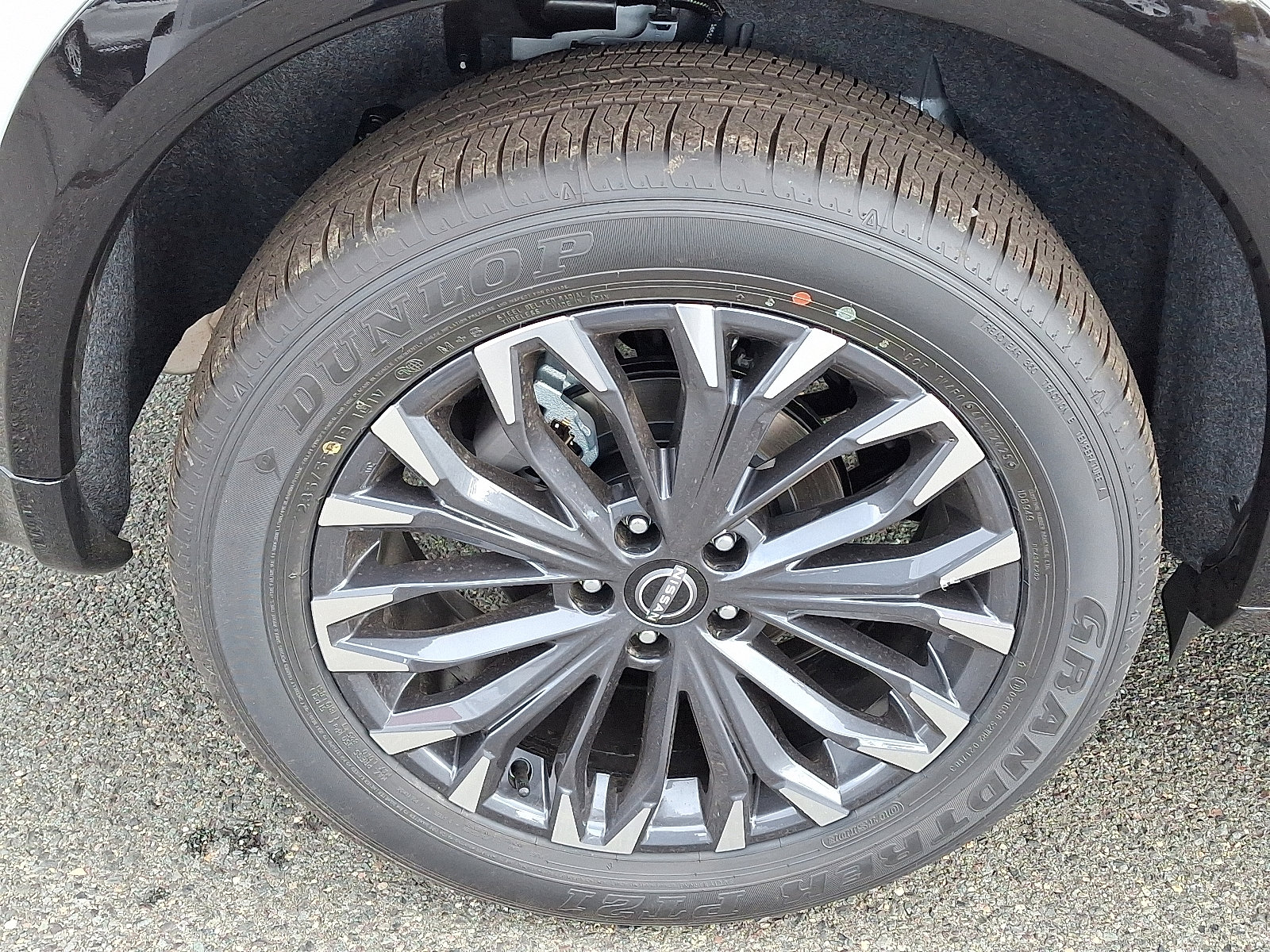 New 2026 Nissan Rogue Platinum image 5