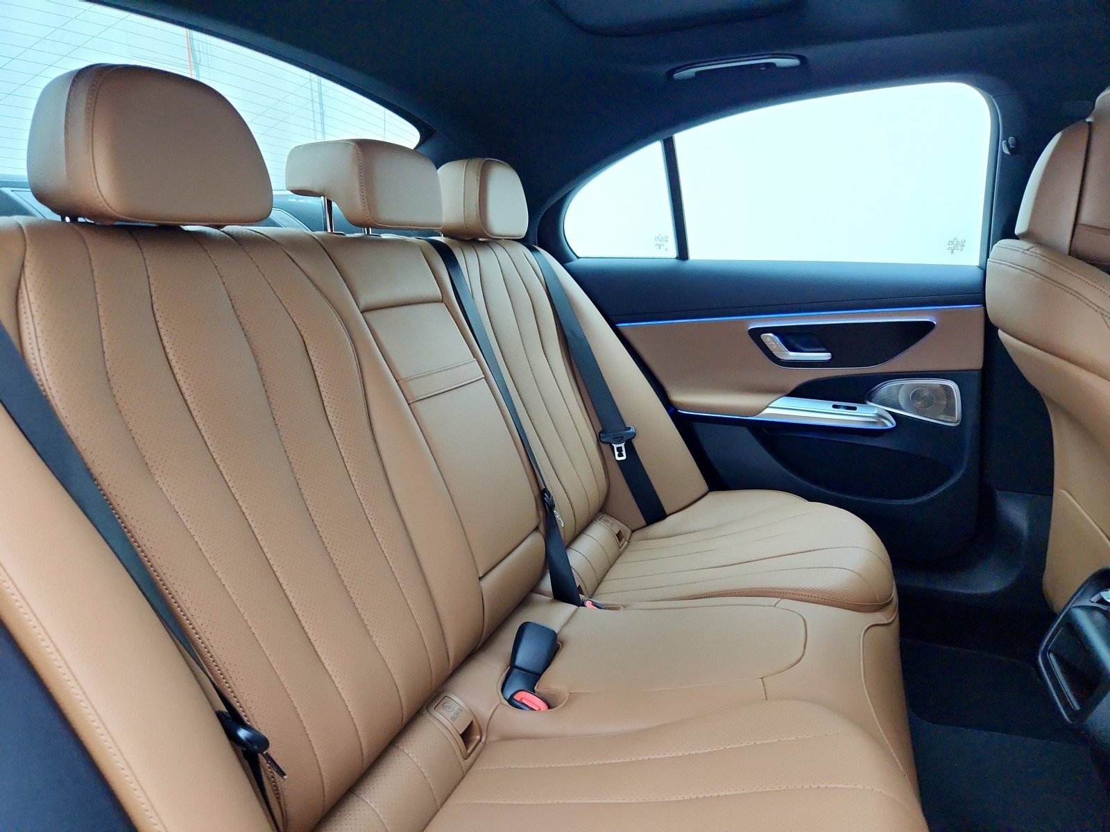 New 2026 Mercedes-Benz E 350 Sedan image 21