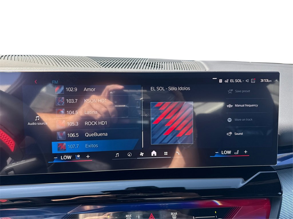 New 2026 BMW M5 w/ Executive Package image 21