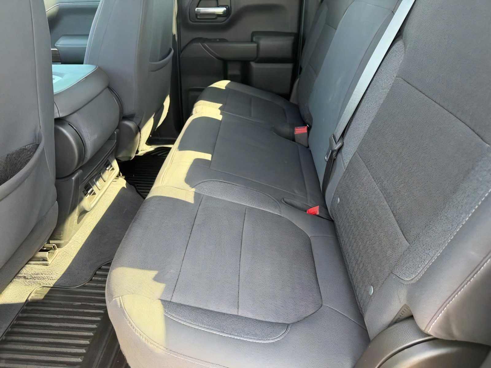 Used 2021 Chevrolet Silverado 1500 LT RWD image 12