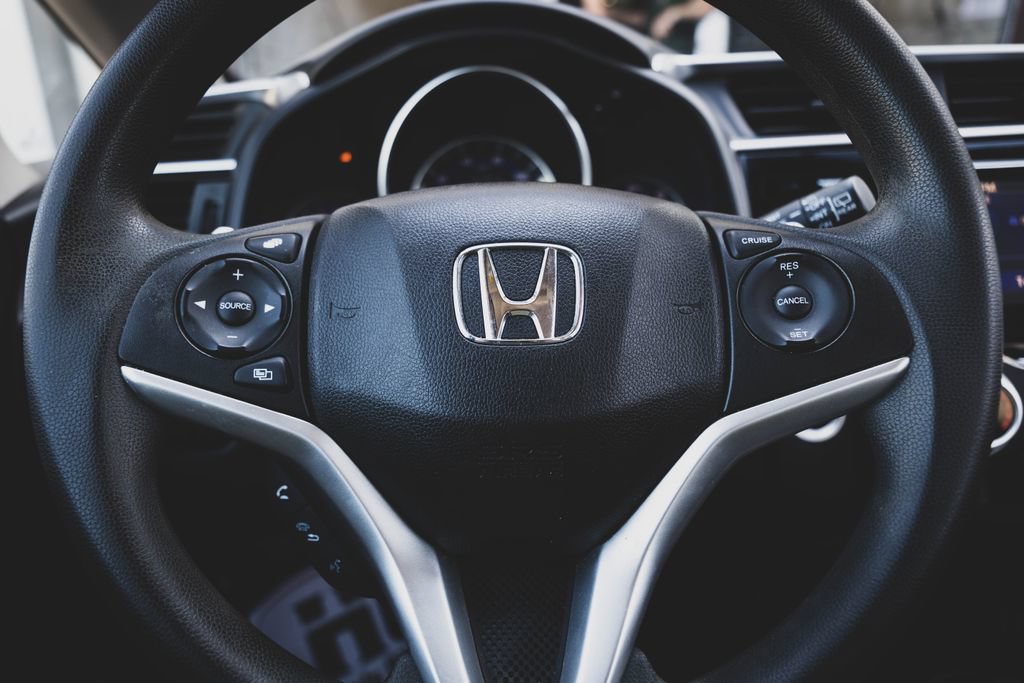 Used 2015 Honda Fit EX image 9