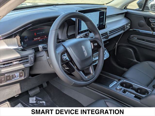 New 2025 Lincoln Corsair FWD w/ Equipment Group 101A image 8