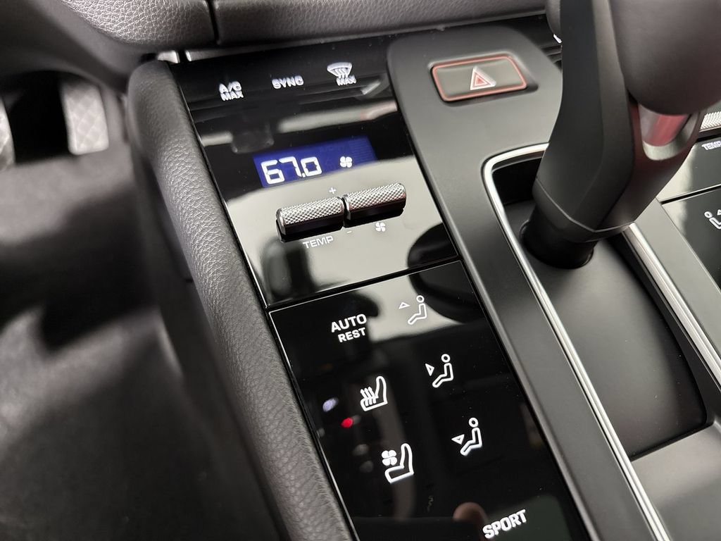 New 2026 Porsche Macan AWD/4WD image 31