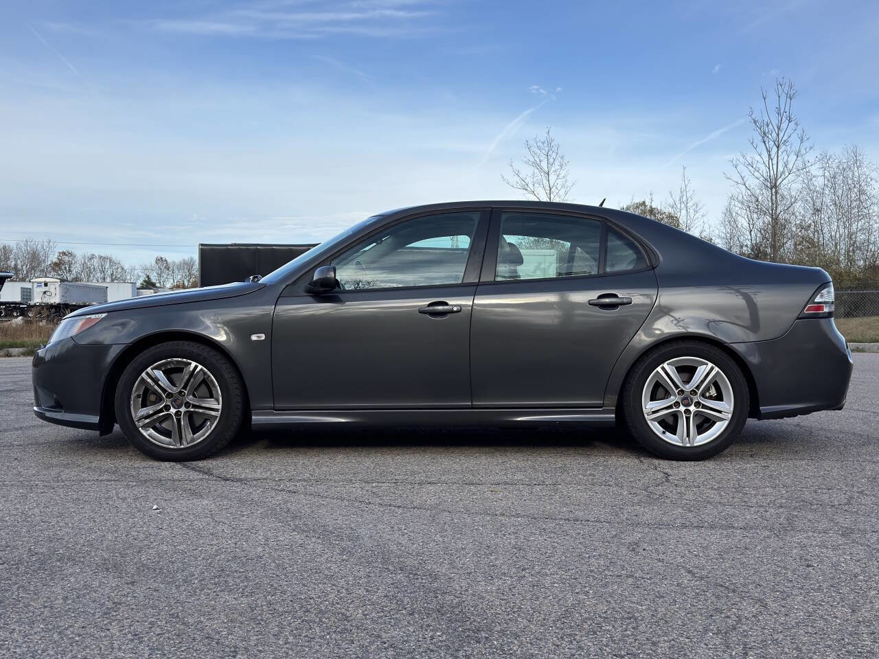Used 2009 Saab 9-3 2.0T image 2