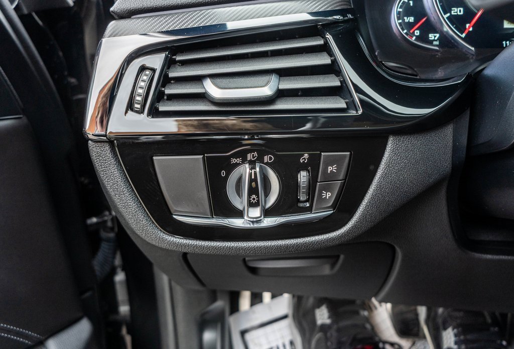 Used 2018 BMW M5 w/ Executive Package image 21