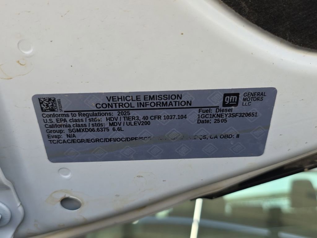Used 2025 Chevrolet Silverado 2500 LT w/ Convenience Package image 36