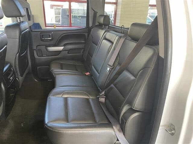 Used 2015 Chevrolet Silverado 2500 LTZ AWD/4WD image 18