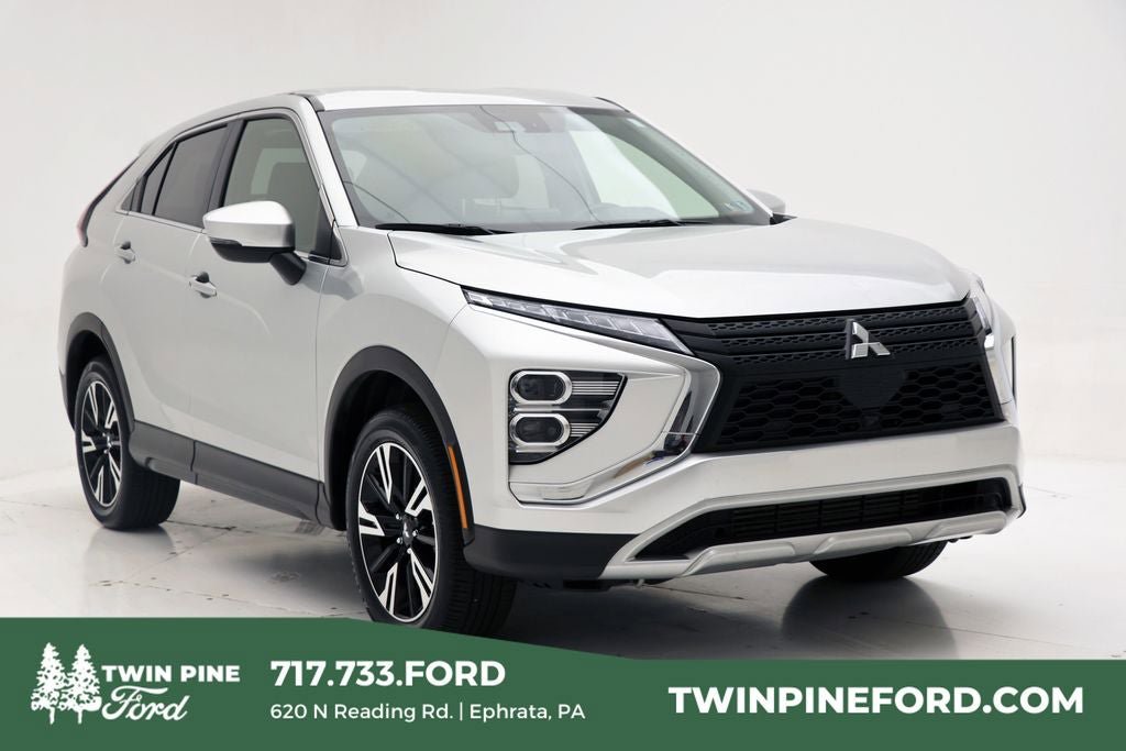 Used 2025 Mitsubishi Eclipse Cross SE image 1