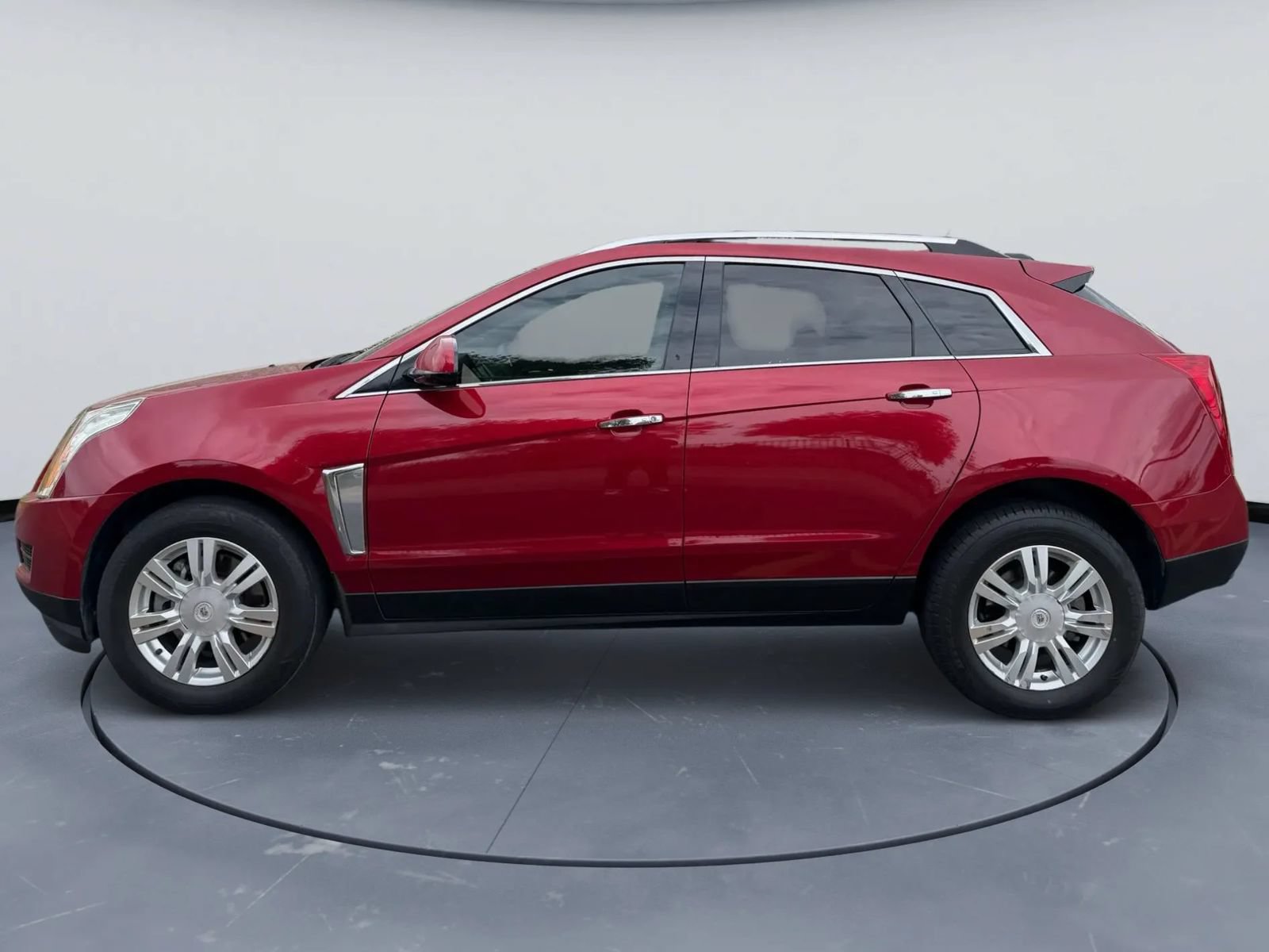 Used 2013 Cadillac SRX Luxury w/ Driver Awareness Package FWD image 9