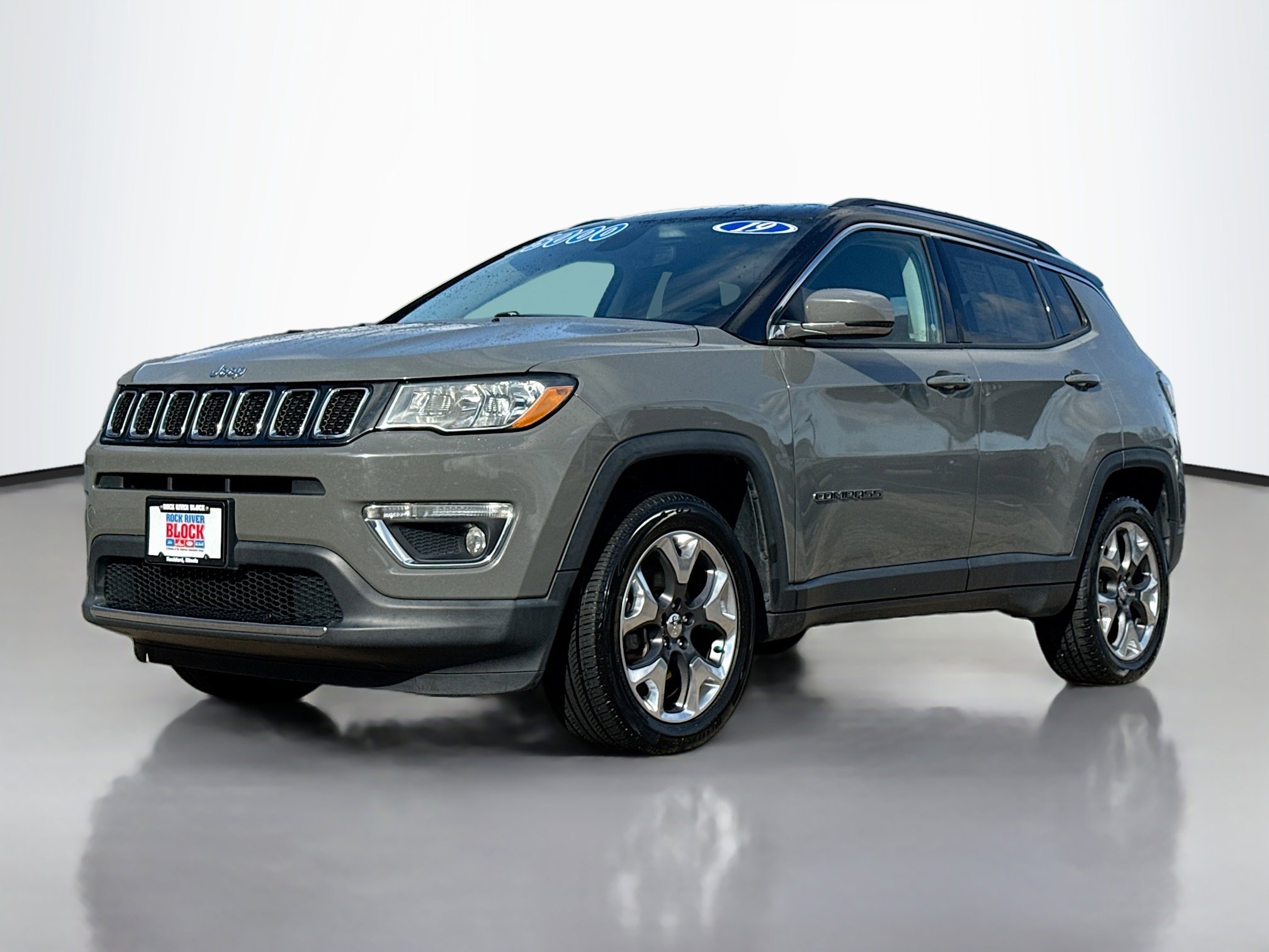 Used 2019 Jeep Compass Limited image 13