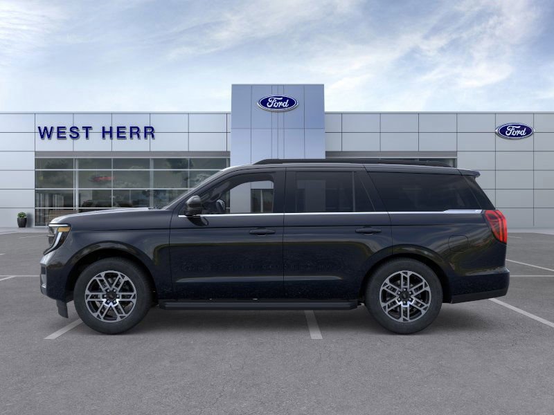 New 2025 Ford Expedition Active image 3