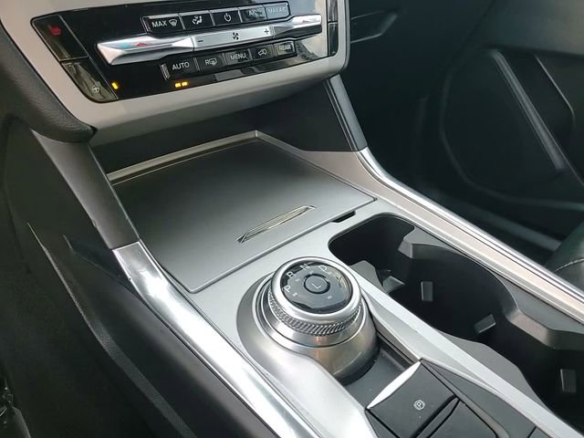 Used 2024 Ford Explorer XLT w/ Equipment Group 202A image 24