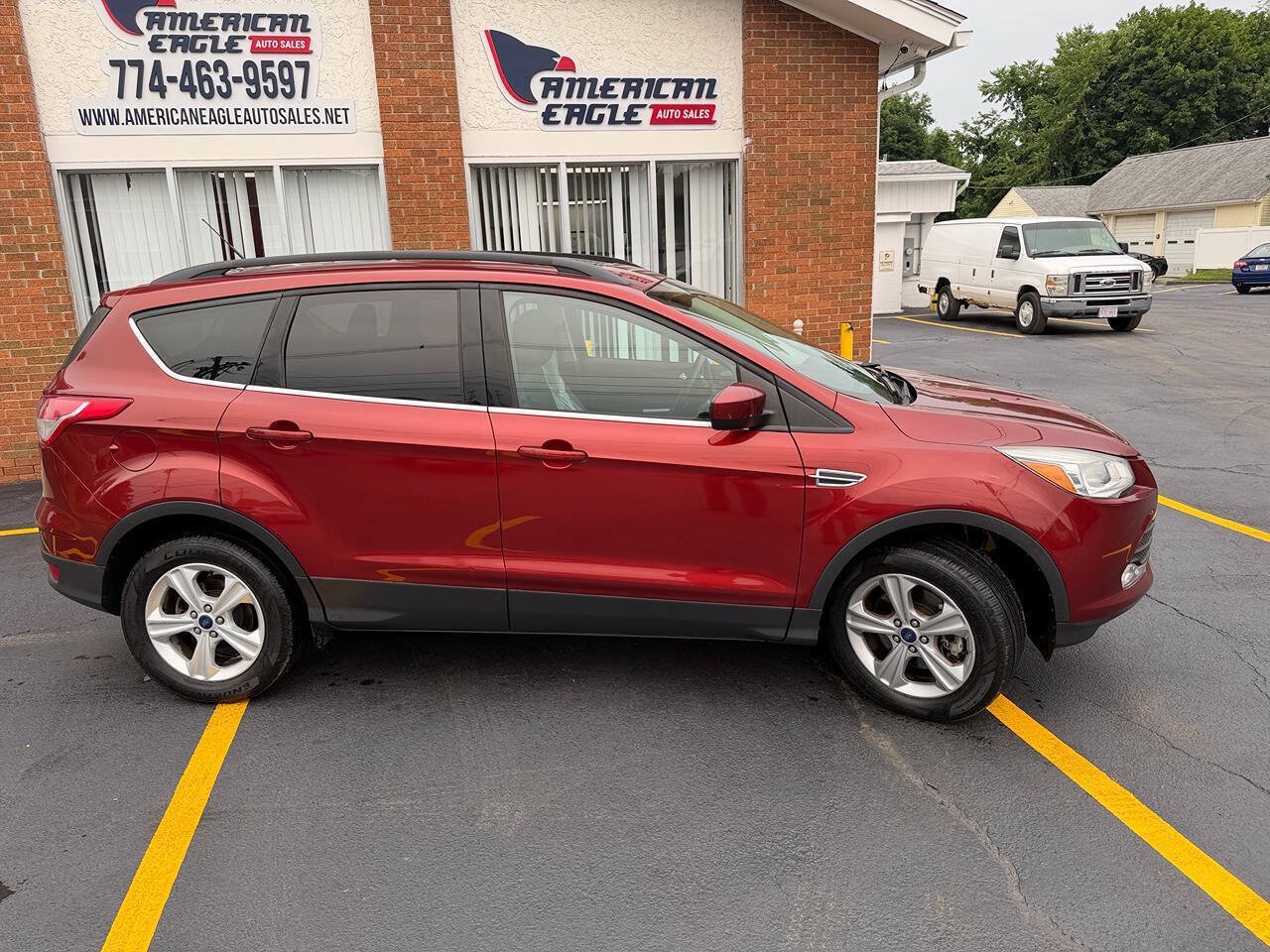 Used 2016 Ford Escape SE w/ Equipment Group 201A AWD/4WD image 6
