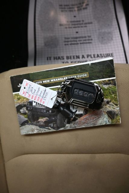 Used 2019 Jeep Wrangler Unlimited Sport S image 10