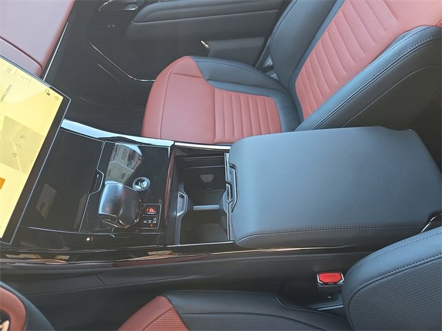 New 2026 Land Rover Range Rover Sport SV image 16