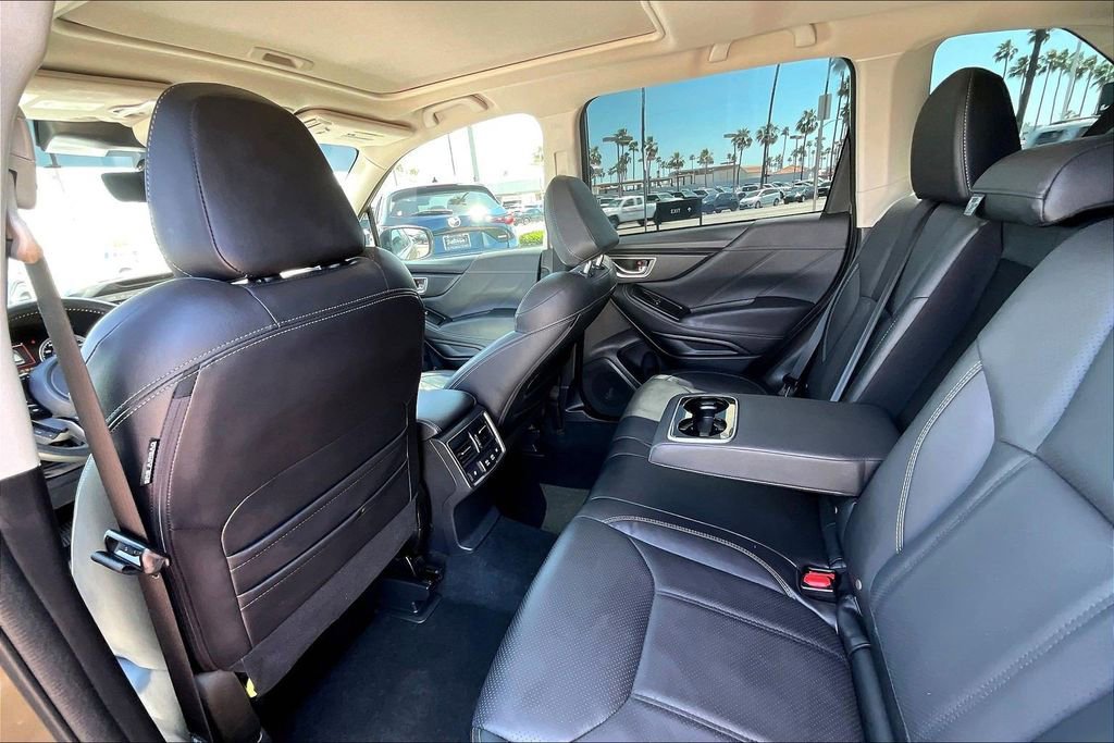 Used 2023 Subaru Forester Touring AWD/4WD image 16