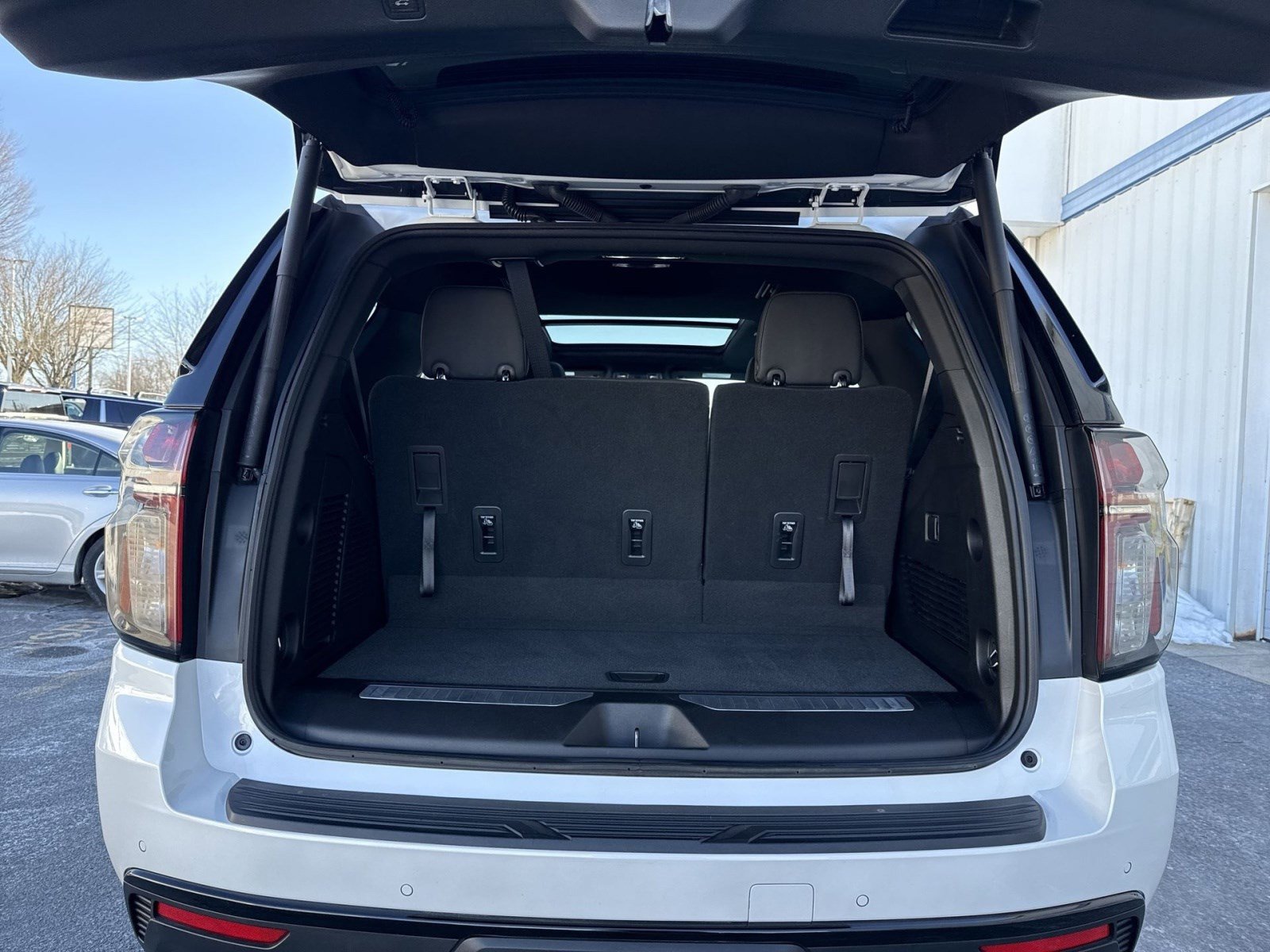 Used 2023 Chevrolet Tahoe Z71 image 26