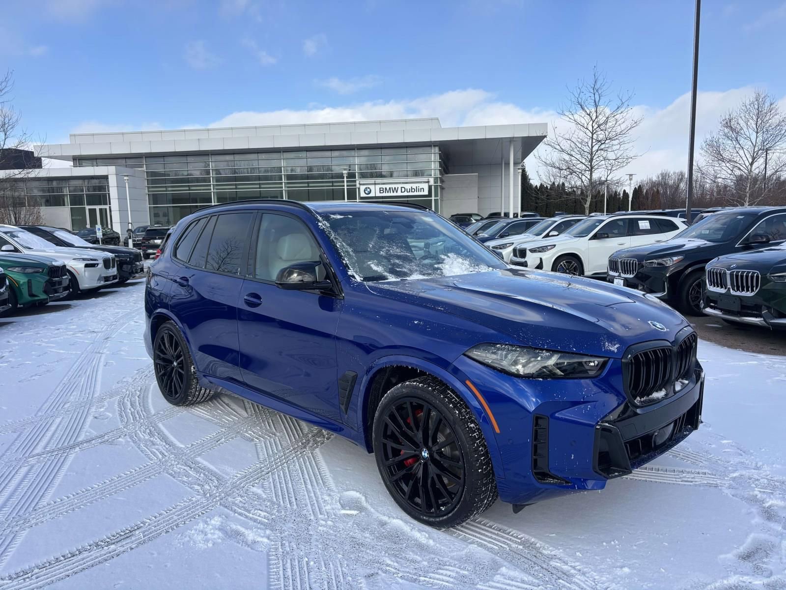 New 2026 BMW X5 M60i