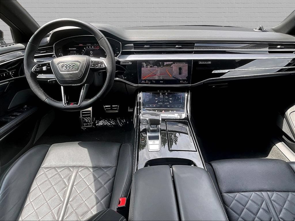 Used 2022 Audi S8 w/ S8 Executive Package AWD/4WD image 7