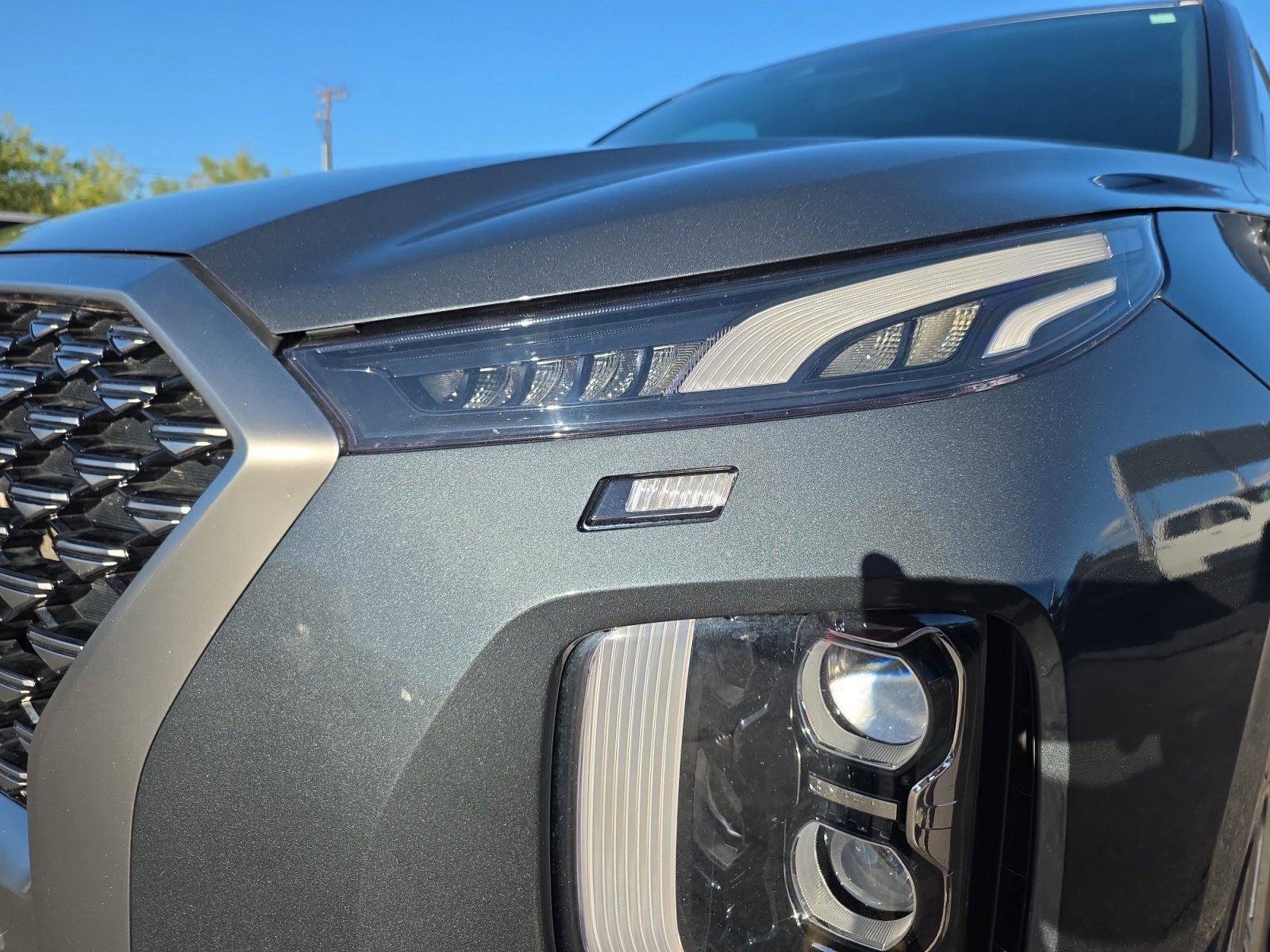 Used 2022 Hyundai Palisade Calligraphy image 9