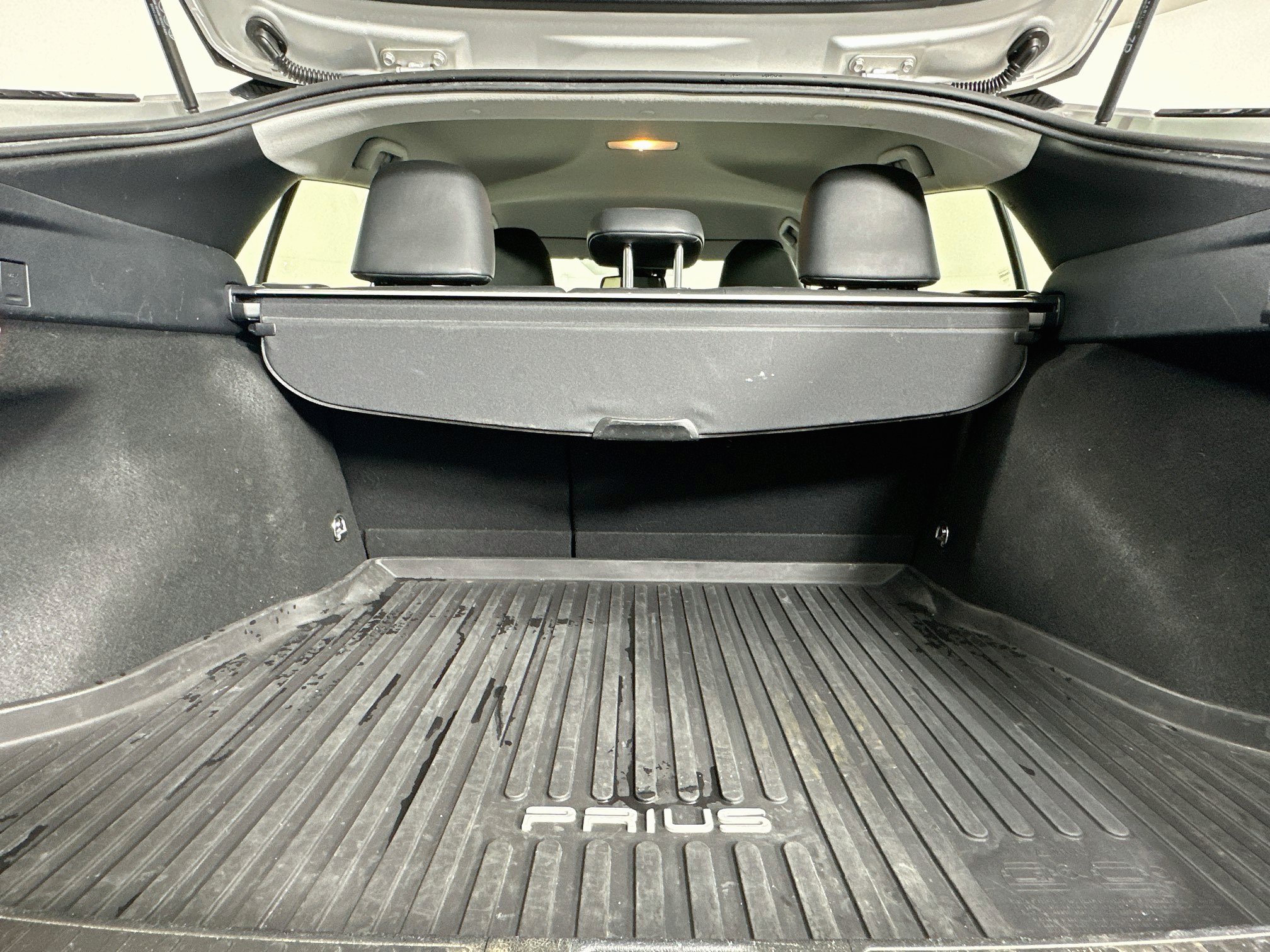 Used 2017 Toyota Prius Four FWD image 27