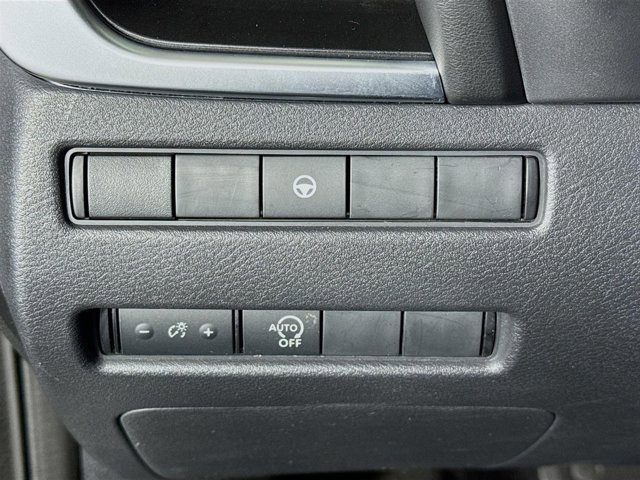 Certified 2023 Nissan Rogue SV image 11