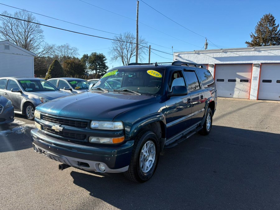Used 2006 Chevrolet Suburban Z71 w/ Z71 Preferred Equipment Group image 2